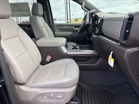 New 2026 Chevrolet Silverado 2500 LTZ w/ LTZ Premium Texas Edition image 14