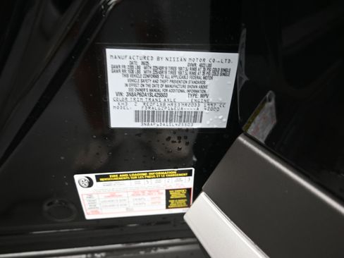 New 2025 Nissan Kicks SR image 9