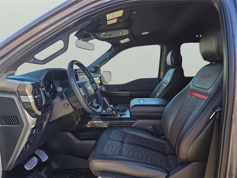 Used 2022 Ford F150 Lariat w/ Equipment Group 502A High image 11