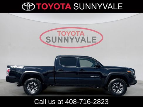 Certified 2020 Toyota Tacoma TRD Off-Road w/ TRD Premium Off Road Package AWD/4WD image 10
