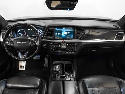 Used 2018 Genesis G80 3.3T Sport RWD image 16