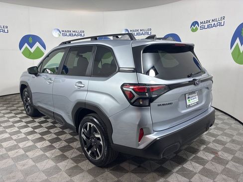 Certified 2025 Subaru Forester Limited image 7