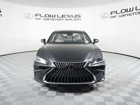 New 2025 Lexus ES 350 w/ Premium Package image 2