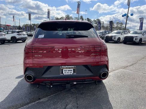 Used 2024 Genesis GV70 3.5T Sport w/ Sport Advanced Package image 5