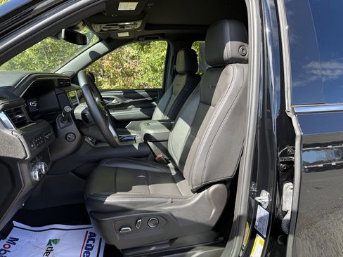 Certified 2024 GMC Yukon XL Denali image 18