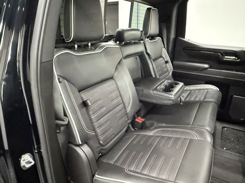 Used 2022 GMC Sierra 1500 AT4X image 30