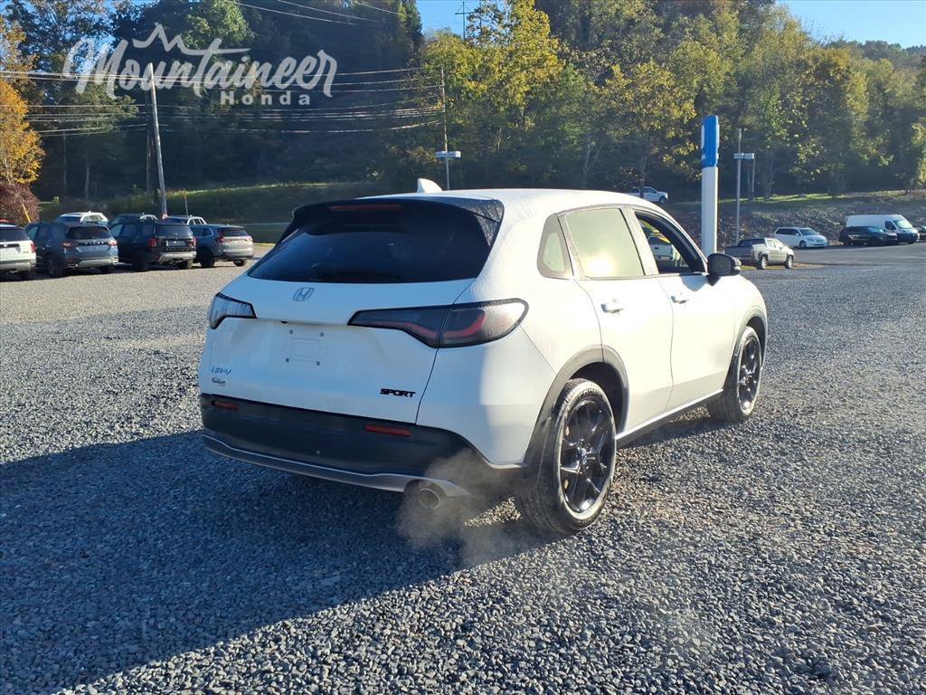 Used 2025 Honda HR-V Sport image 6