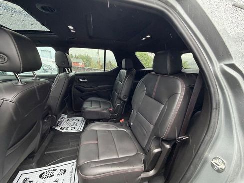Used 2024 Chevrolet Traverse RS w/ LPO, Floor Liner Package AWD/4WD image 10