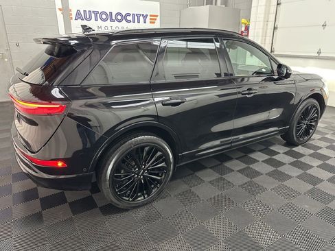 Used 2023 Lincoln Corsair Reserve w/ Equipment Group 202A AWD/4WD image 11