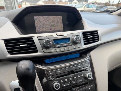 Used 2012 Honda Odyssey Touring Elite image 9