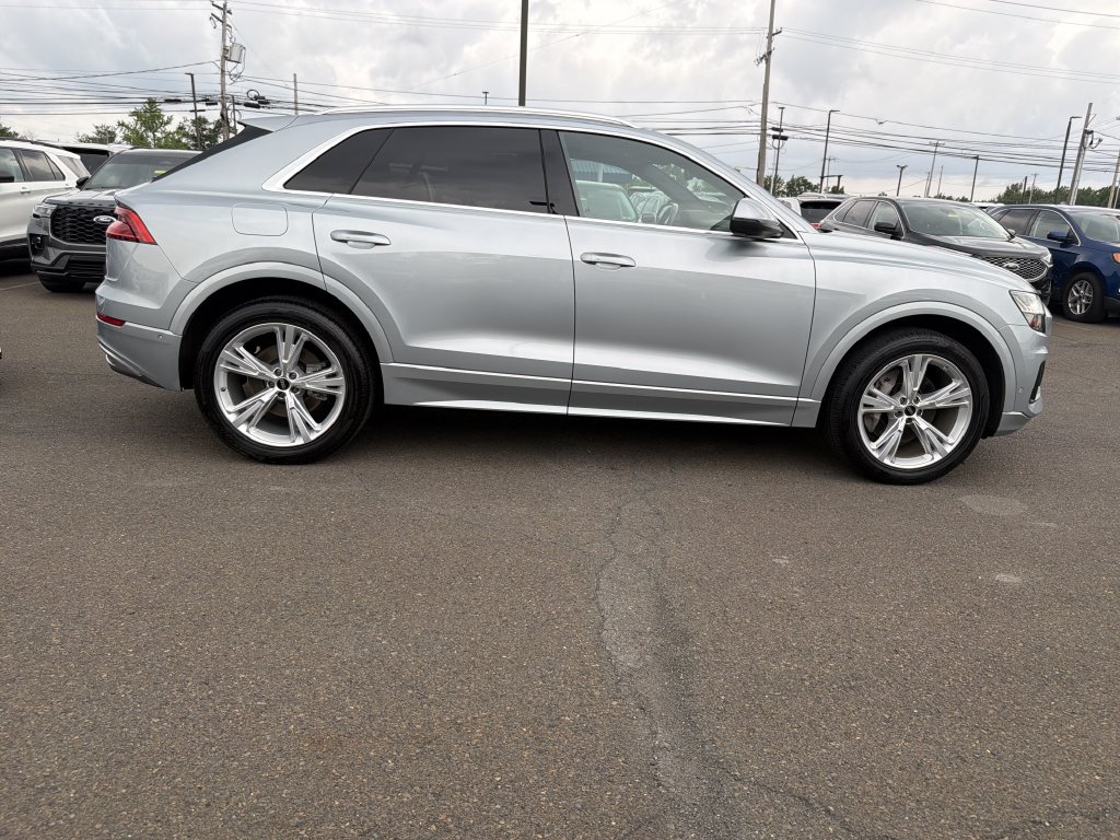 Used 2023 Audi Q8 Premium Plus w/ Premium Plus Package AWD/4WD image 6
