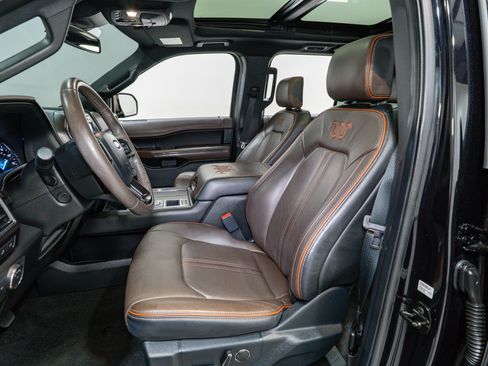 Used 2020 Ford Expedition King Ranch image 17