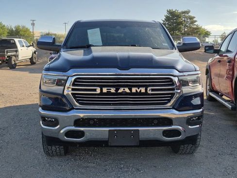 Used 2023 RAM 1500 Laramie AWD/4WD image 2