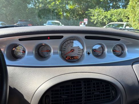 Used 2001 Plymouth Prowler Base image 17