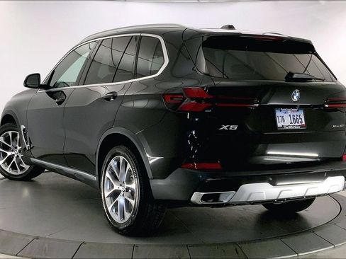 New 2026 BMW X5 xDrive40i w/ Climate Comfort Package AWD/4WD image 2