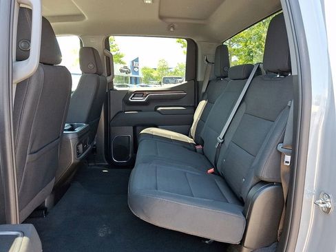 Certified 2025 Chevrolet Silverado 1500 RST AWD/4WD image 11