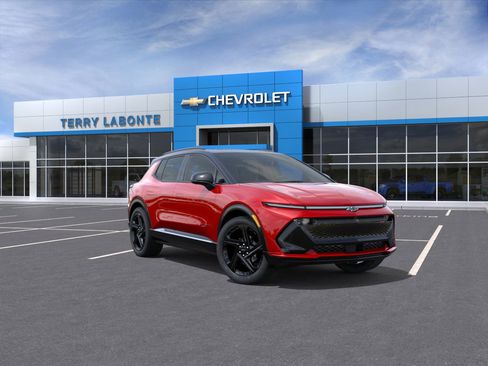 New 2026 Chevrolet Equinox EV RS image 2