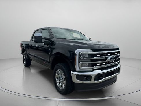 New 2026 Ford F250 Lariat w/ Lariat Premium Package image 3