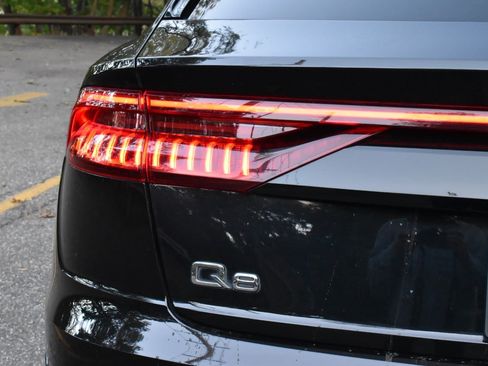 Used 2021 Audi Q8 Premium Plus AWD/4WD image 37