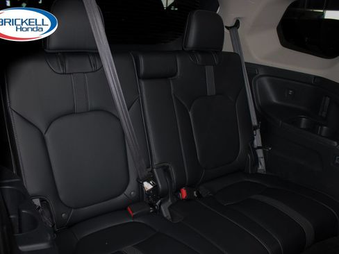 Used 2025 Honda Pilot EX-L image 23