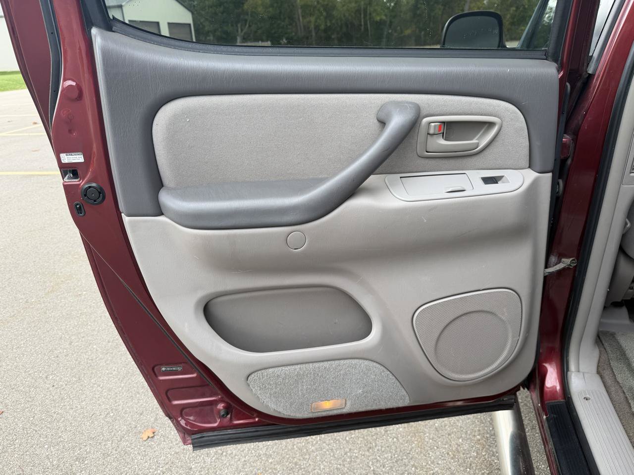 Used 2006 Toyota Tundra SR5 w/ All Weather Guard Pkg AWD/4WD image 28