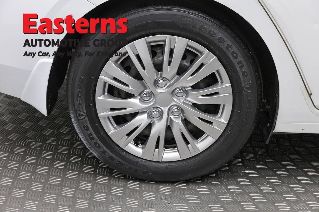 Used 2020 Nissan Sentra S FWD image 31