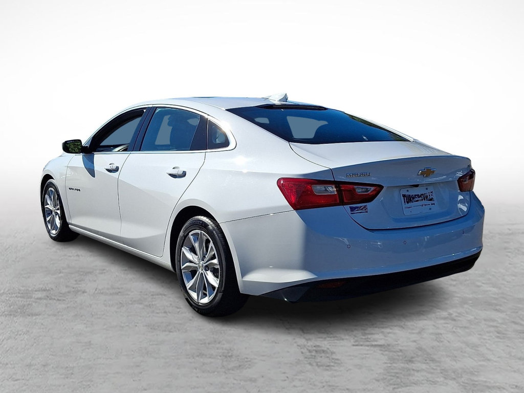 Used 2024 Chevrolet Malibu LT FWD image 3