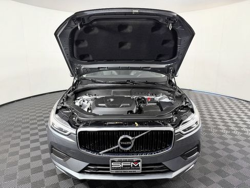 Used 2019 Volvo XC60 T5 Momentum w/ Premium Package AWD/4WD image 22