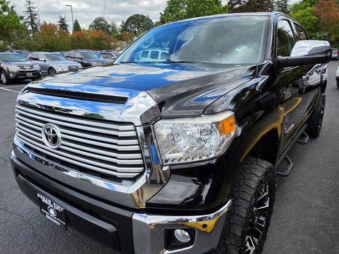 Used 2016 Toyota Tundra Limited w/ Limited Premium Package AWD/4WD image 6