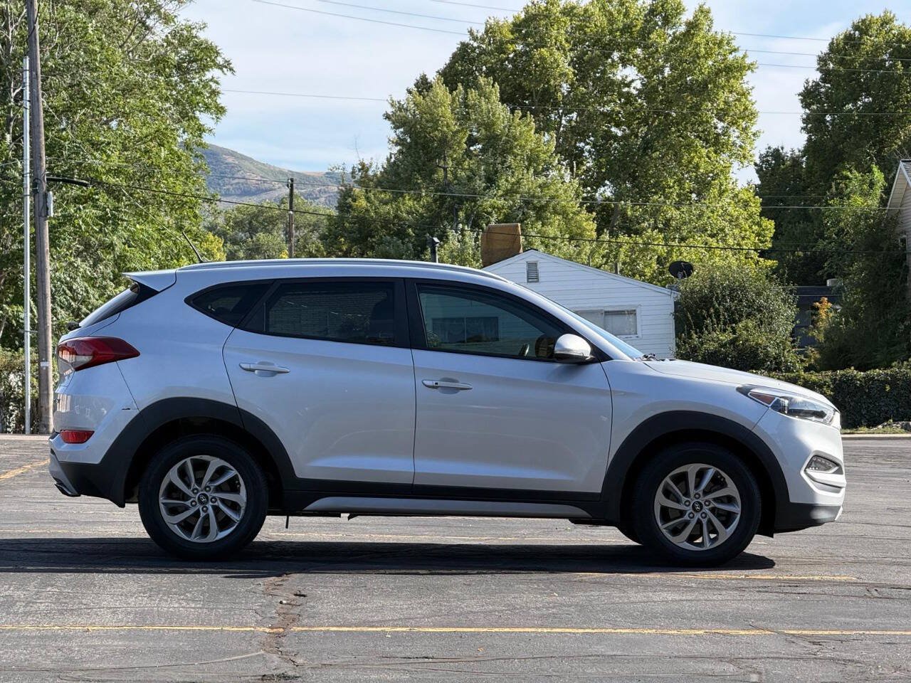 Used 2017 Hyundai Tucson Sport FWD image 6