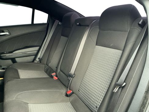 Used 2022 Dodge Charger R/T w/ Blacktop Package image 21