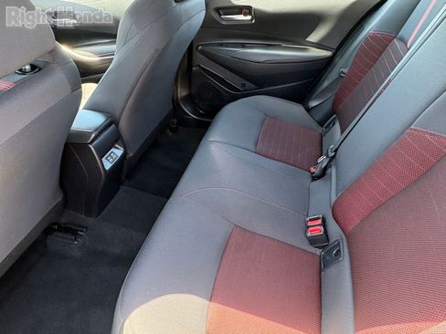 Used 2025 Toyota Corolla SE FWD image 22
