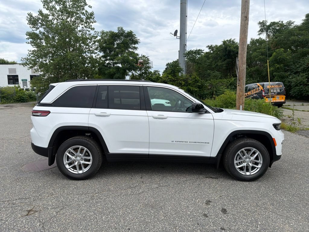 New 2026 Jeep Grand Cherokee Laredo X AWD/4WD image 6