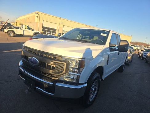 Used 2022 Ford F250 XL w/ Power Equipment Group image 1