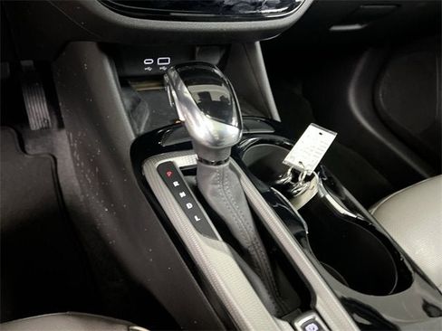 Certified 2024 Buick Envista Avenir image 15