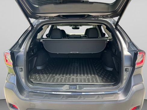 Used 2023 Subaru Outback Onyx Edition AWD/4WD image 19