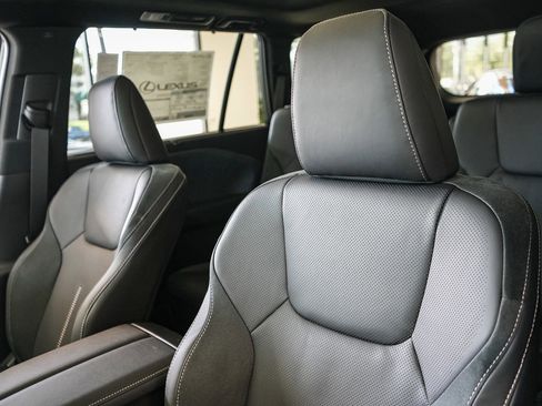 New 2026 Lexus TX 550h AWD Plug-In Hybrid image 22