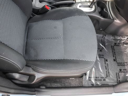 Used 2014 Nissan Versa Note SV w/ Sport Value Package image 42