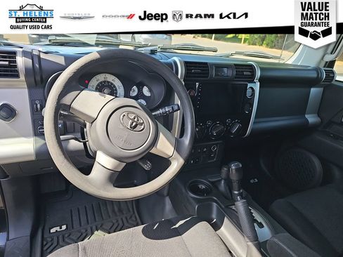 Used 2007 Toyota FJ Cruiser 4WD image 18