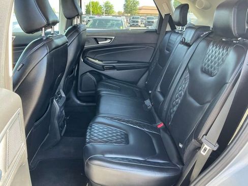 Used 2024 Ford Edge Titanium AWD/4WD image 15