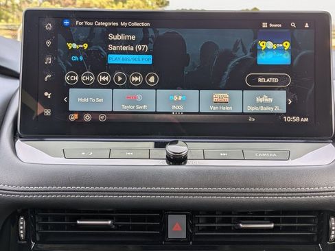 Certified 2025 Nissan Rogue Platinum w/ Platinum Premium Package image 20