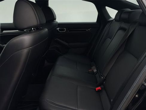 Used 2025 Honda Civic Sport image 14