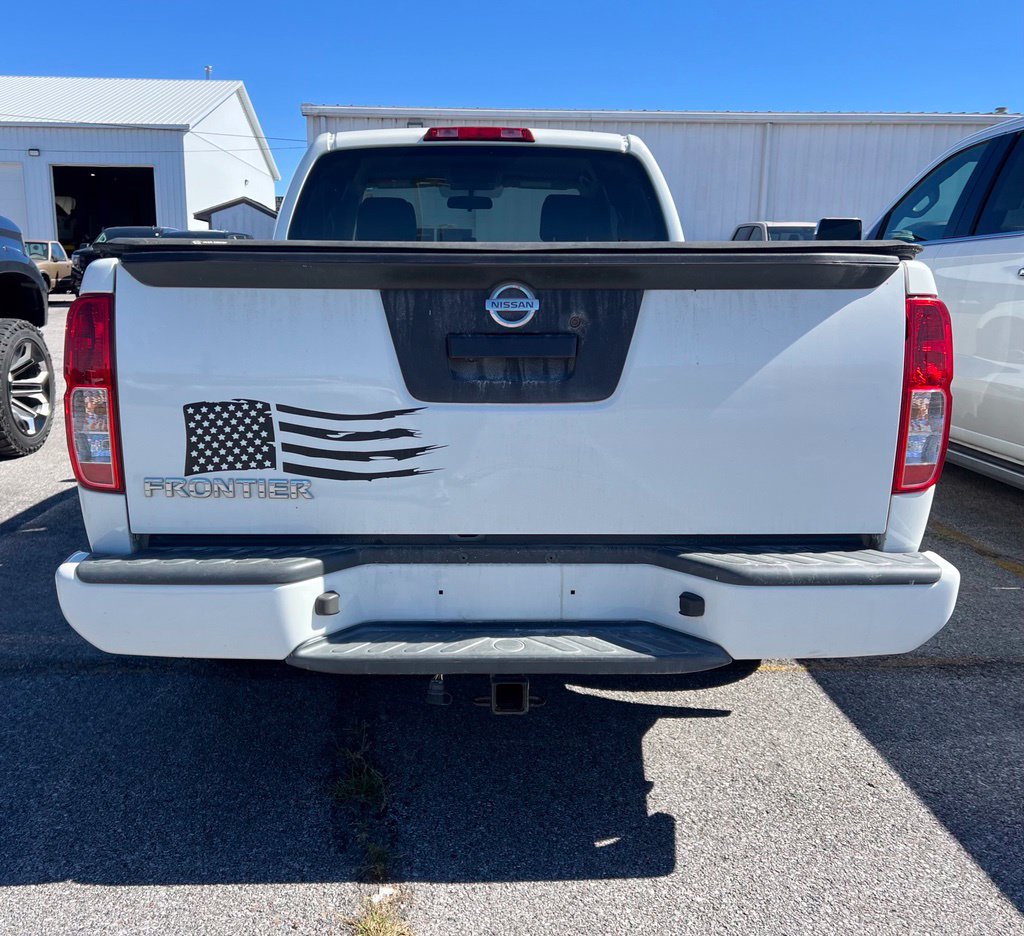 Used 2018 Nissan Frontier S RWD image 6