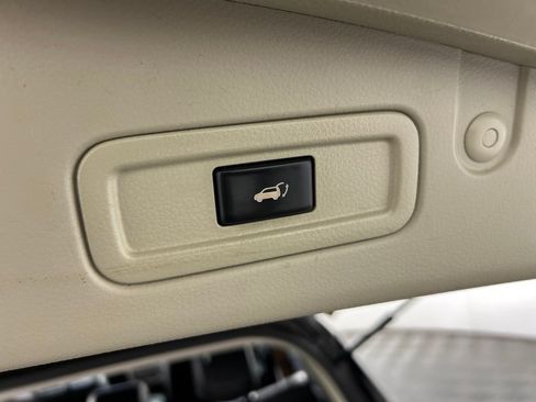 Used 2013 Nissan Murano LE w/ Platinum Pkg AWD/4WD image 41