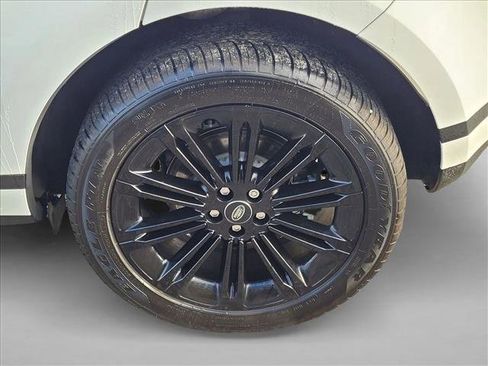 Used 2024 Land Rover Range Rover Evoque S image 24