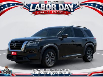 Used 2024 Nissan Pathfinder SV