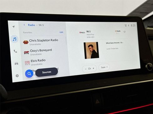 Used 2025 Toyota Prius Plug-In Hybrid image 24