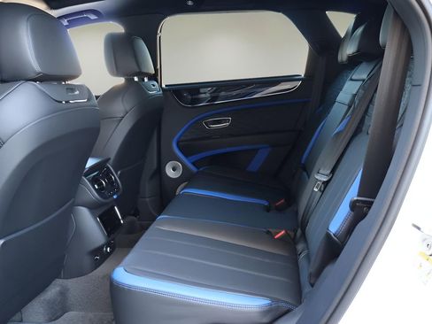 New 2026 Bentley Bentayga Speed image 15