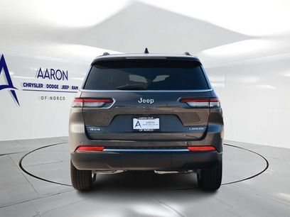 New 2026 Jeep Grand Cherokee L Laredo