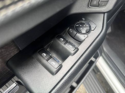 Used 2021 Ford Expedition Limited AWD/4WD image 10